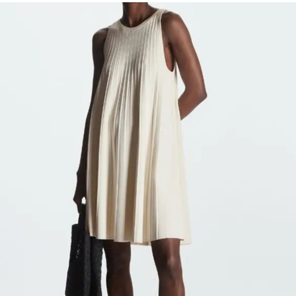 COS A-Line Mico Pleated Sleeveless Ivory Knit Neutral Mini Dress  L